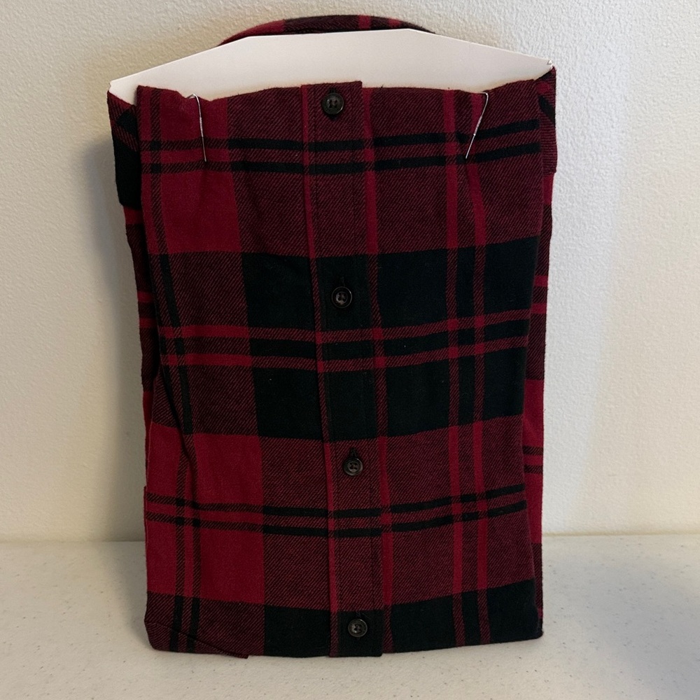 Lands' End Men's Plaid Button-Down Shirt - Red and Black - Picture 3 of 11